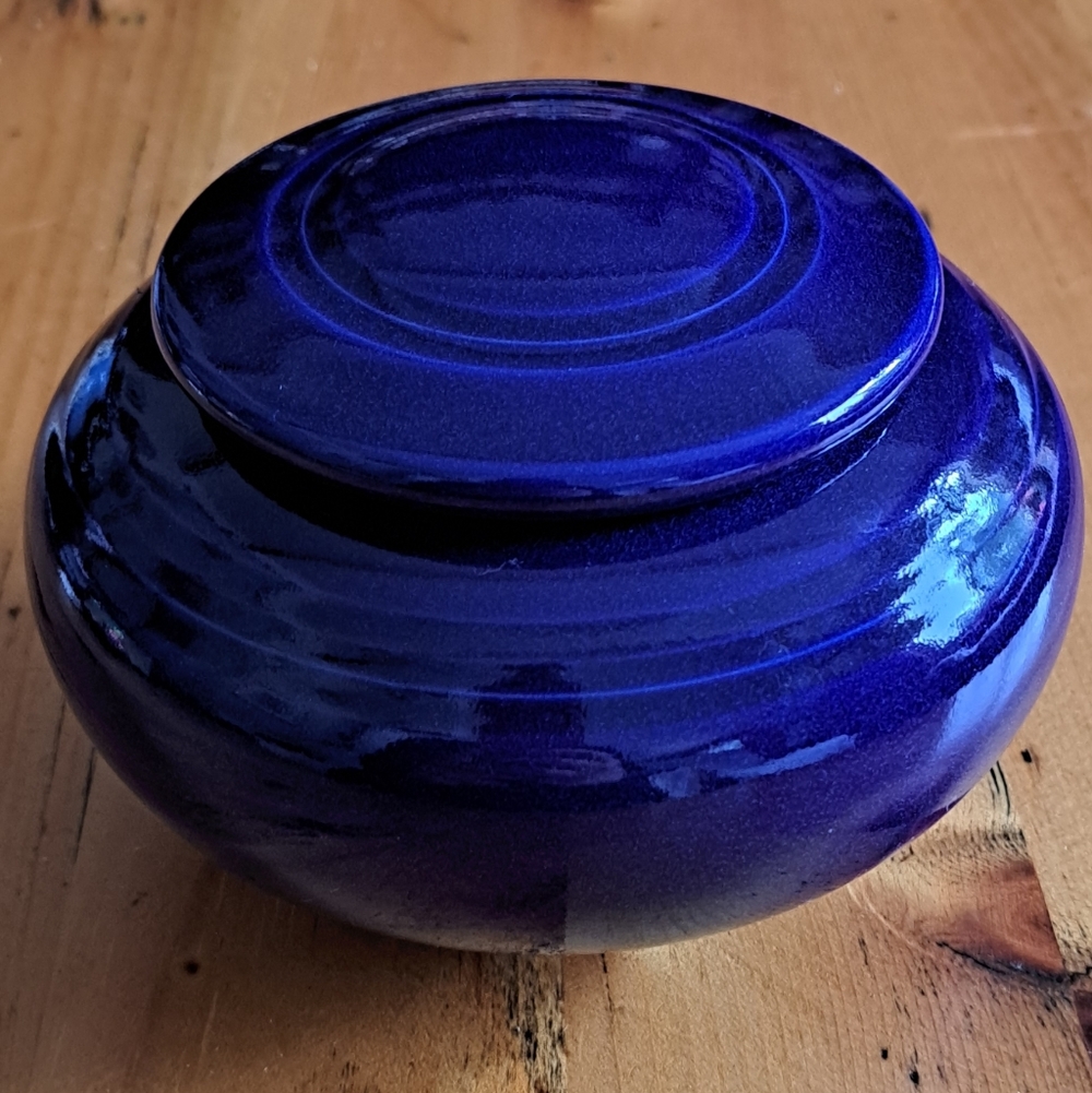 Deep Blue Ceramic Ginger Jar 🏺🫙